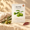 Mască It’s Skin Olive în lumină aurie de septembrie