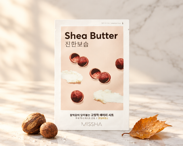 Mască MISSHA Shea Butter în decor minimalist de toamnă